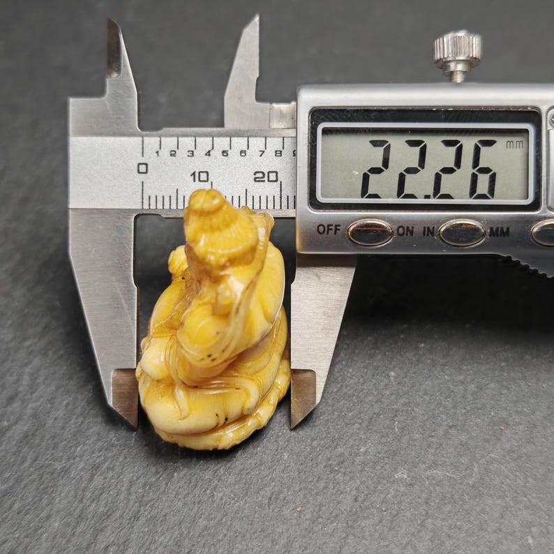 Buddha statue - Yellow Jambhala Dzambhala - Tibetan Buddhist statue, size reference