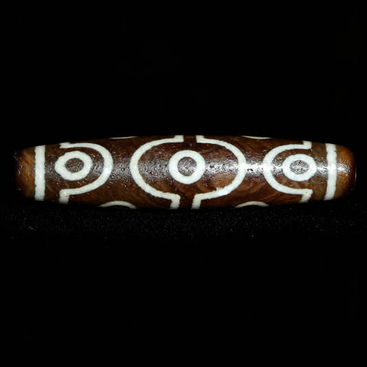 10 Eyes Dzi Bead Meaning: Benefits, Symbolism & How to Use