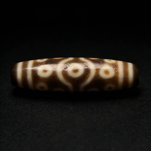 15 Eyes Dzi Bead Meaning: Benefits, Symbolism & How to Use