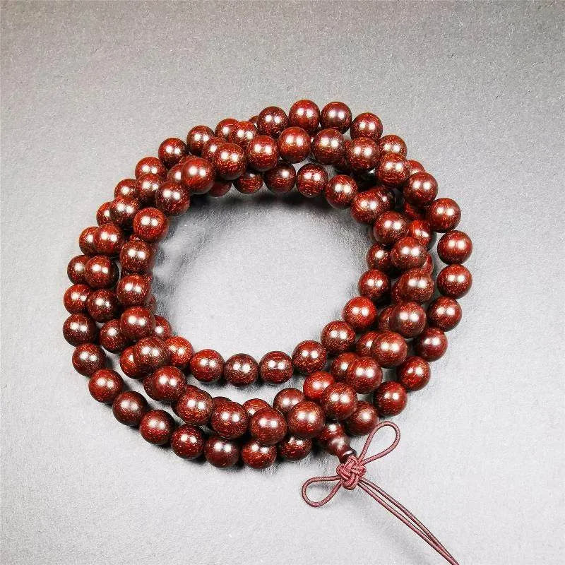 Huanghuali Prayer Beads: Meaning, Benefits, Symbolism & How to Use
