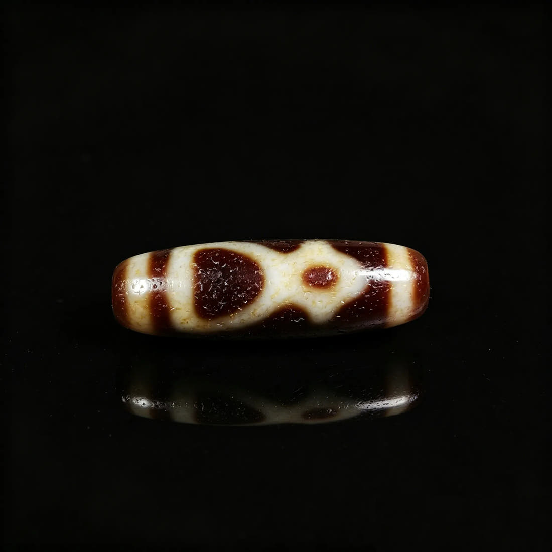 Abundance Dzi Bead Meaning: Benefits, Symbolism & How to Use
