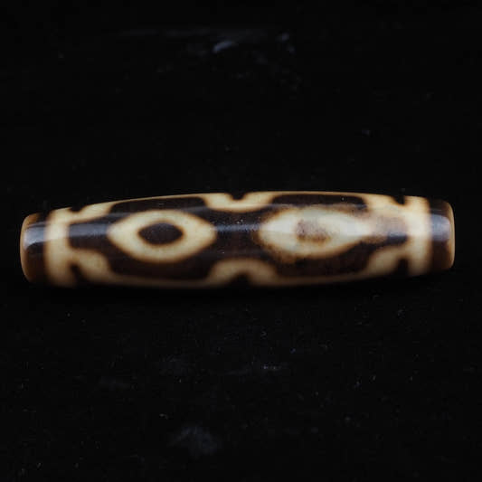 Emperor 4 eyes Dzi Bead Meaning: Benefits, Symbolism & How to Use