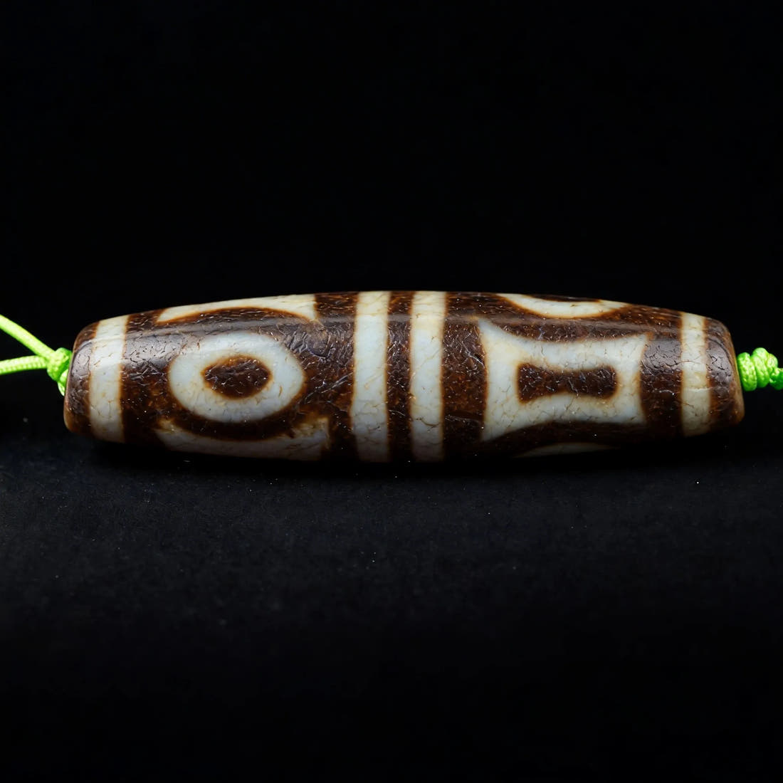 Four Heaven and Earth Dzi Bead Meaning: Benefits, Symbolism & How to Use