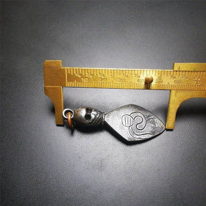 Vintage Skull Sītavana Phurba Amulet,Kila,Kilaka Pendant - Tibetan Buddhist amulet, size reference