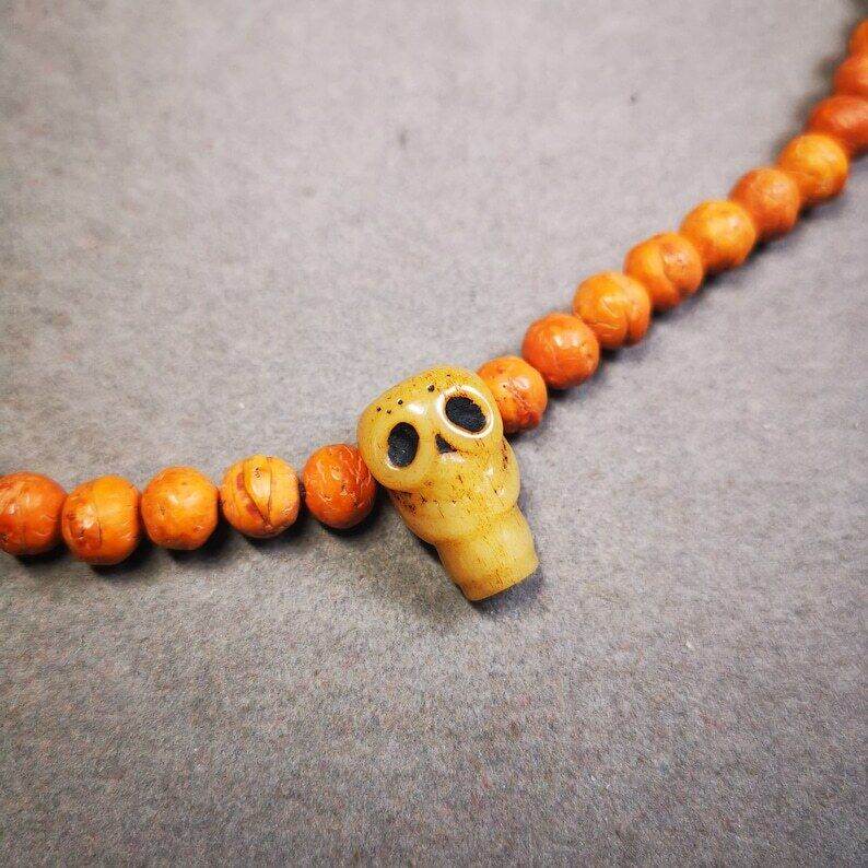 Guru Bead, T-drilled 3-Hole Bead for Prayer Bead - Tibetan Buddhist art, front view