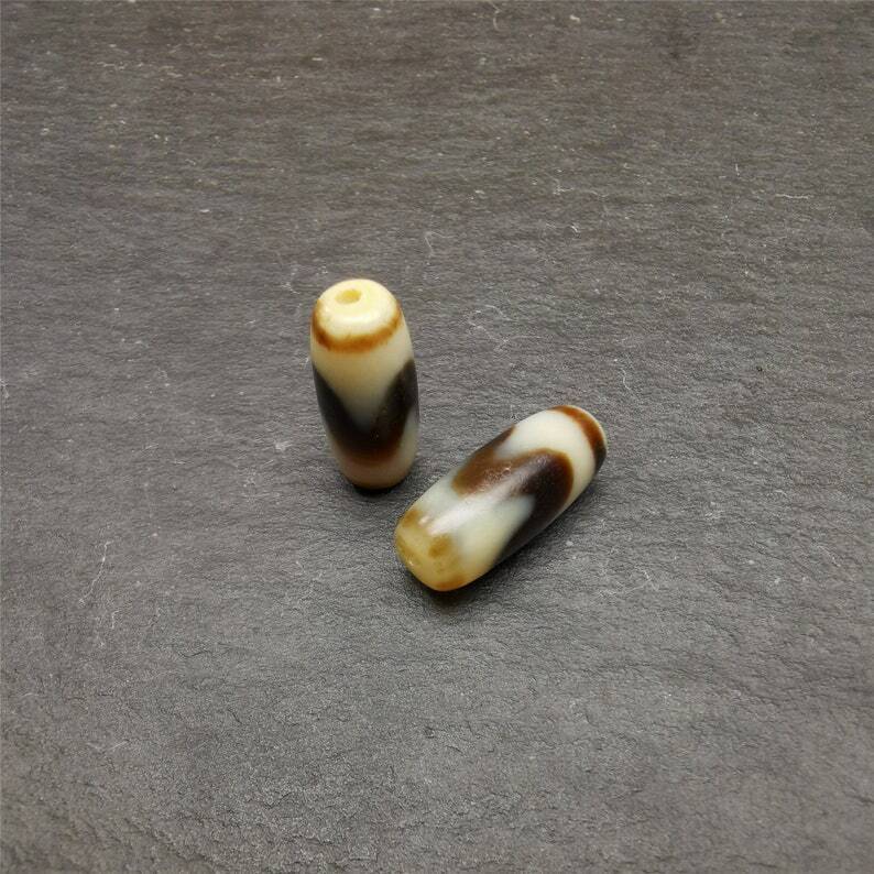 Tiger Tooth Dzi Spacer Marker Beads 0.32" - Tibetan dzi bead, view 7