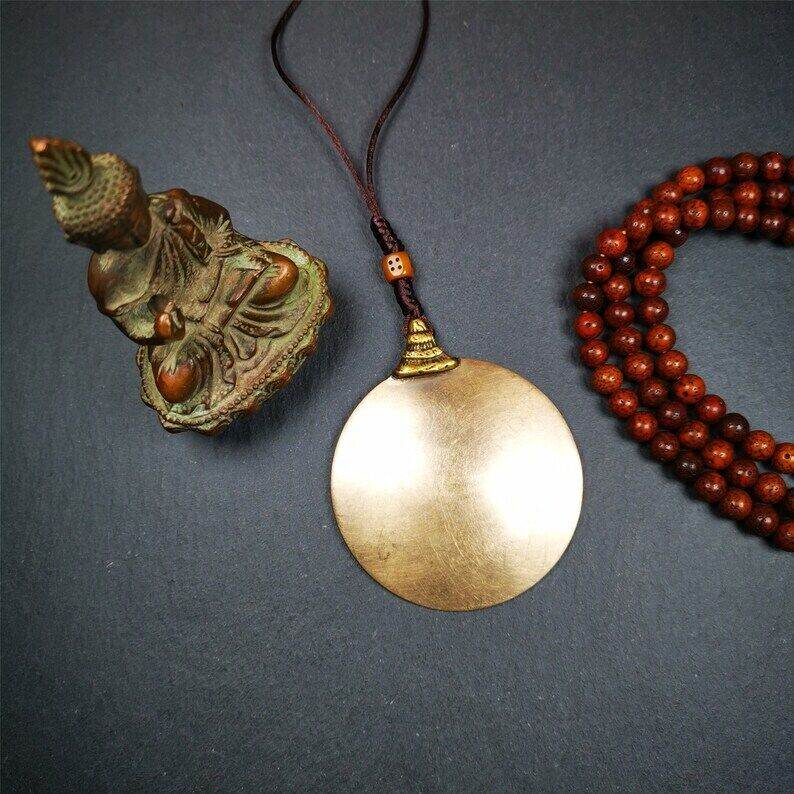 Amulet,Melong Mirror, SIPAHO srid pa ho ,Jiugong Bagua Badge - Tibetan Buddhist amulet, close-up detail
