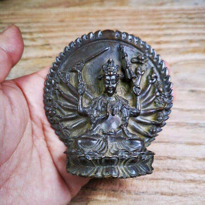 Statue,Thousand Armed Avalokitesvara,Padmapani,Kuanyin - Tibetan Buddhist statue, size reference