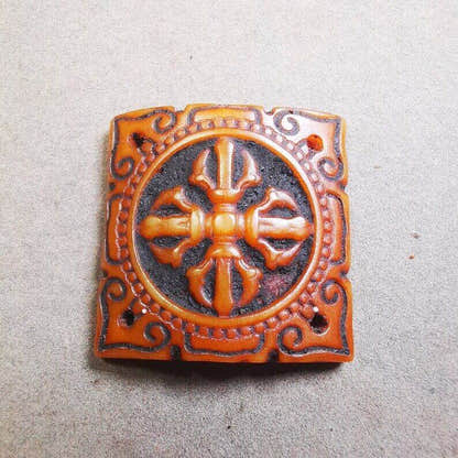 Yak Bone Carved Cross Vajra Amulet Badge, Tibetan Buddhist Pendant - Tibetan Buddhist amulet, view 7