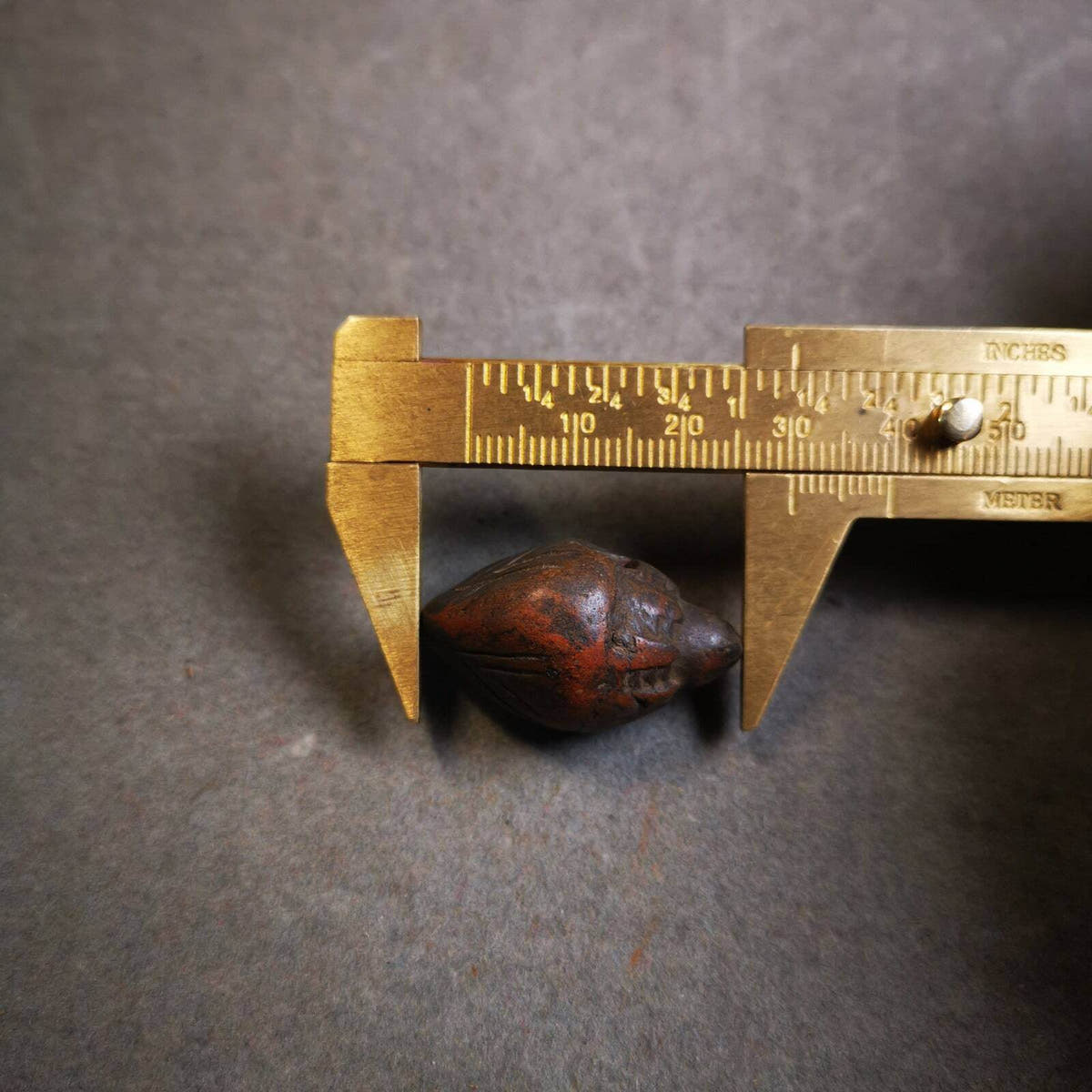 Old Tibetan Niang La Tsa Tsa Statue Amulet, Small Stupa,Pagoda Pendant - Tibetan Buddhist amulet, view 9