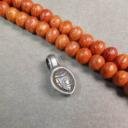 Mala Counter Clip for Prayer Beads 0.95" - Tibetan Buddhist mala beads, detailed view