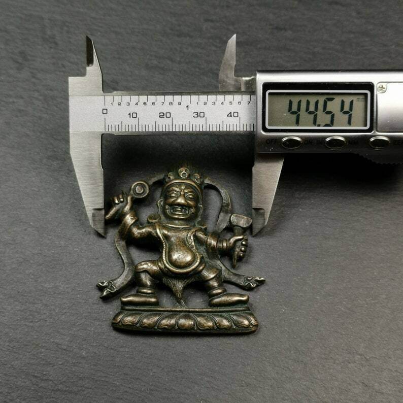 Tibetan Buddhist Statue,Mahakala Holding a Drum - Tibetan Buddhist statue, size reference