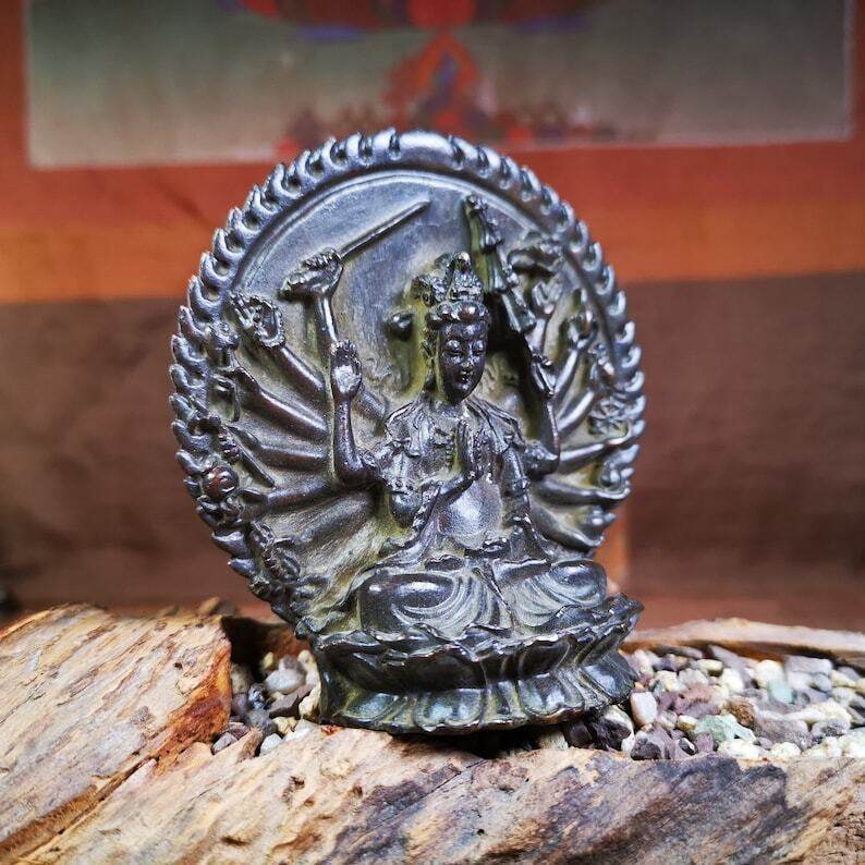 Statue,Thousand Armed Avalokitesvara,Padmapani,Kuanyin - Tibetan Buddhist statue, view 7