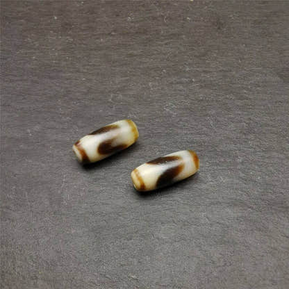 Tiger Tooth Dzi Spacer Marker Beads 0.32" - Tibetan dzi bead, view 6
