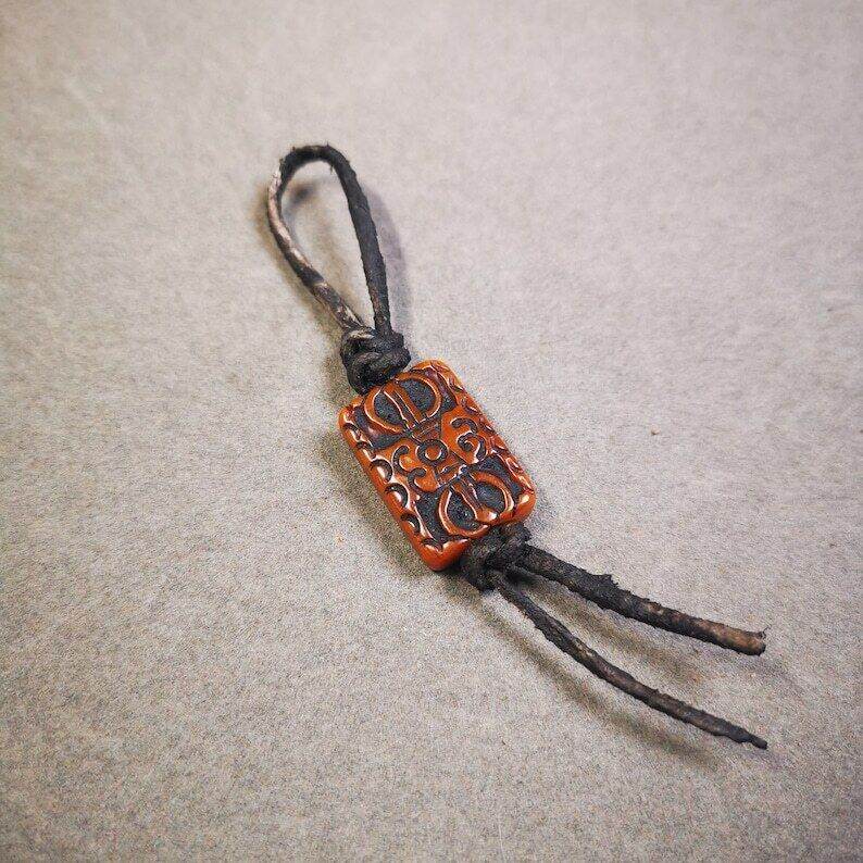 Buddhism Vajra Pendant,Hand Carved Yak Bone Dorje Amulet - Tibetan Buddhist amulet, size reference