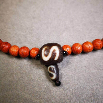 Dzi Guru Bead,T-drilled 3-Hole Mala Bead - Tibetan Buddhist mala beads, detailed view