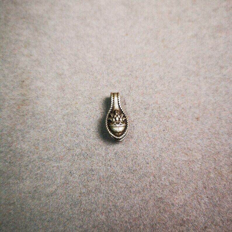 Mala Counter Clip - Tibetan Buddhist mala beads, view 6