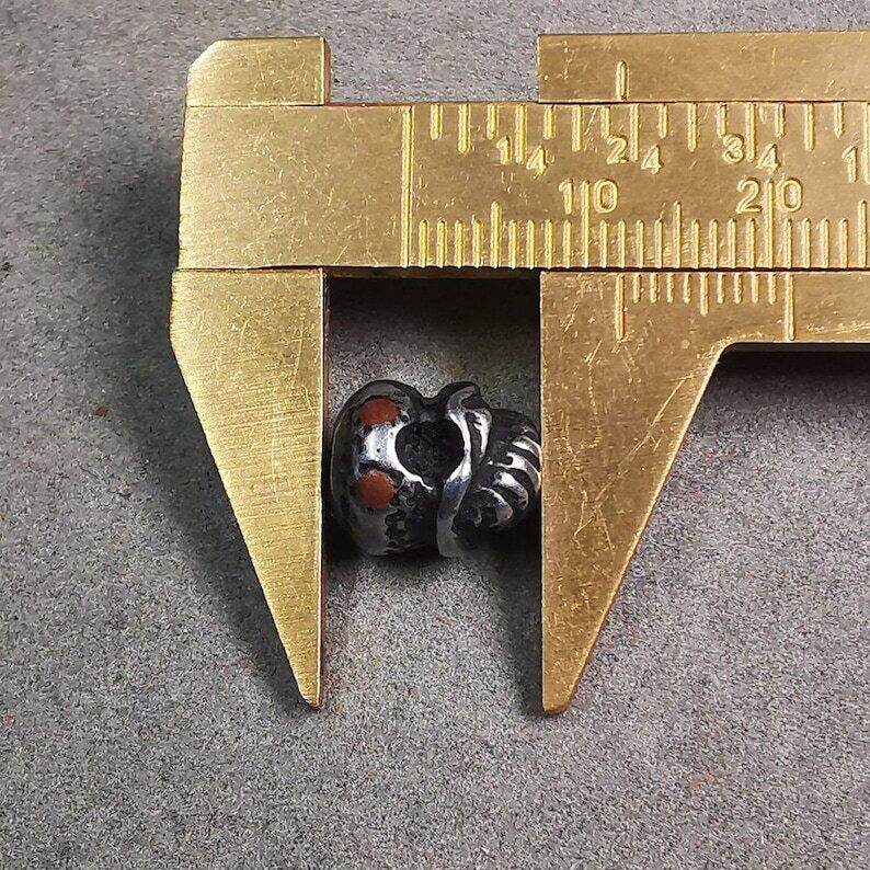 Amulet,Skull Citipati Spacer Pendant Bead for Mala,Necklace,Prayer Bead - Tibetan Buddhist mala beads, size reference