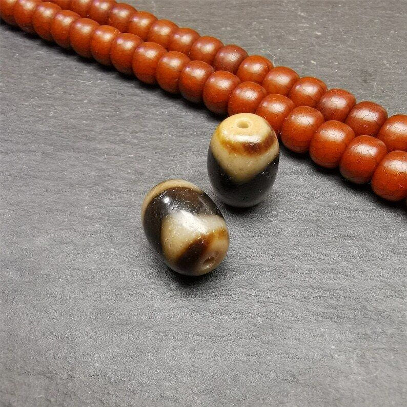 Tiger Tooth Dzi Spacer Marker Beads 0.51" - Tibetan dzi bead, view 6