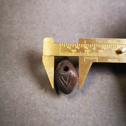 Old Tibetan Niang La Tsa Tsa Statue Amulet, Small Stupa,Pagoda Pendant - Tibetan Buddhist amulet, view 8