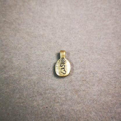 Mala Counter Clip,Hum Letter 0.67" - Tibetan Buddhist mala beads, size reference