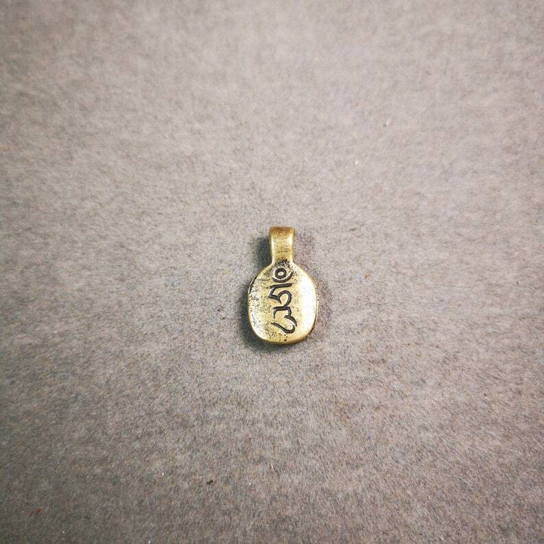 Mala Counter Clip,Hum Letter 0.67" - Tibetan Buddhist mala beads, size reference