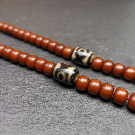 2 Eyes Dzi Spacer Marker Beads 0.47" - Tibetan dzi bead, front view