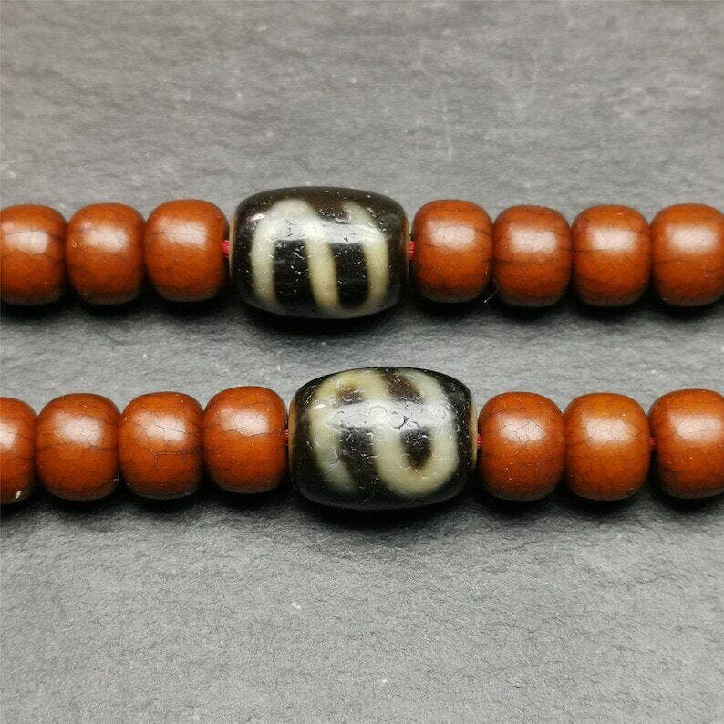 Pair of Dzi Bead 0.47" - Tibetan dzi bead, view 4