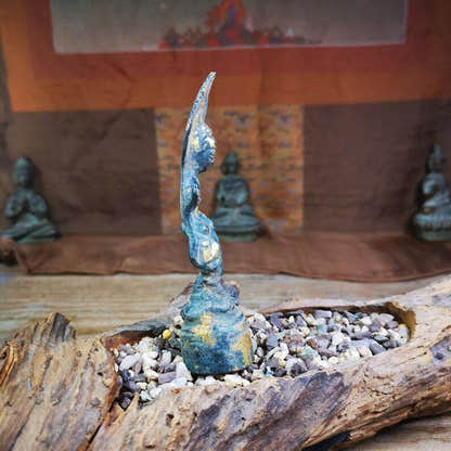 Tibetan Statue,Gilt Avalokitesvara,Padmapani - Tibetan Buddhist statue, close-up detail