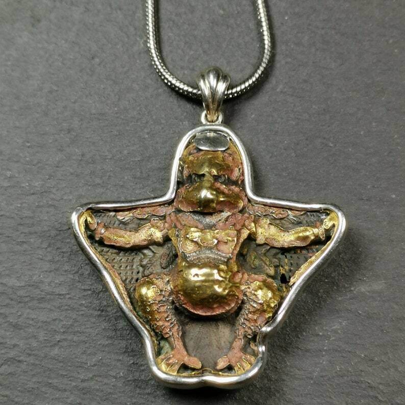 Amulet,Garuda,Golden-winged Bird Pendant,1.6 inches - Tibetan Buddhist amulet, view 7