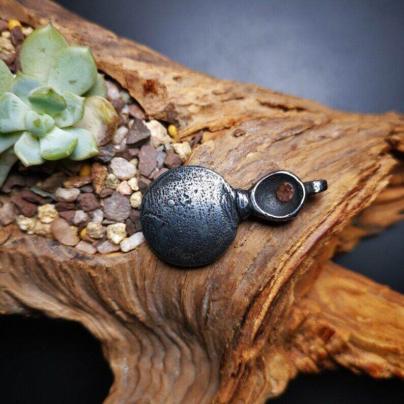 Gandhanra Handmade Tibetan Buddhist Amulet,Skull Sitavana and Flame Pendant - Tibetan Buddhist amulet, view 4