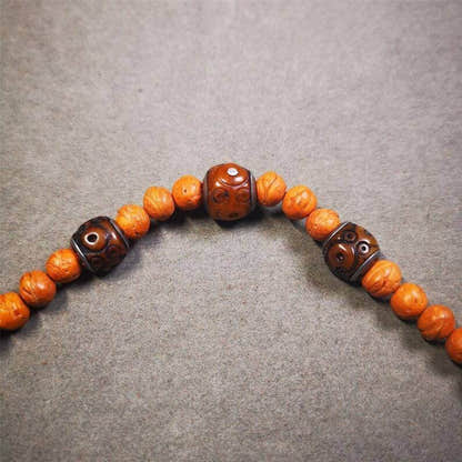Mala Spacer Bead,Dice Marker Beads - Tibetan Buddhist mala beads, front view