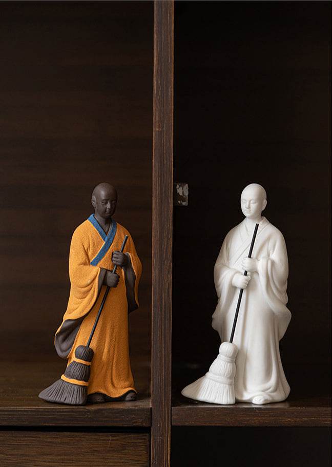 Sweeping Monk Buddha Statue - Tibetan Buddhist statue, view 10