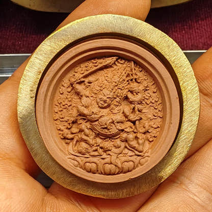 3 Faced 6 Armed Mahakala Tsa Tsa Mold 3.5cm - Tibetan tsa tsa mold, detailed view