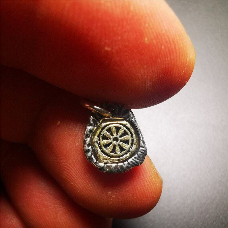 Amulet,Wheel Pendant for Prayer Bead 0.43" - Tibetan Buddhist amulet, view 8