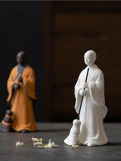 Sweeping Monk Buddha Statue - Tibetan Buddhist statue, view 9