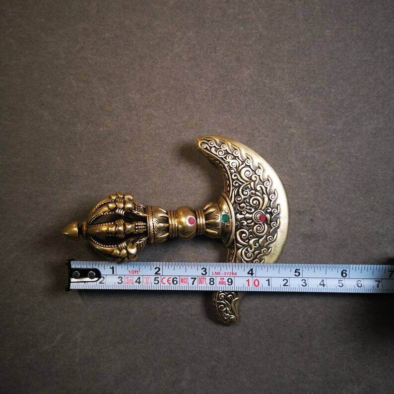 Kartika knife of the Dakinis - Tibetan Buddhist art, view 8