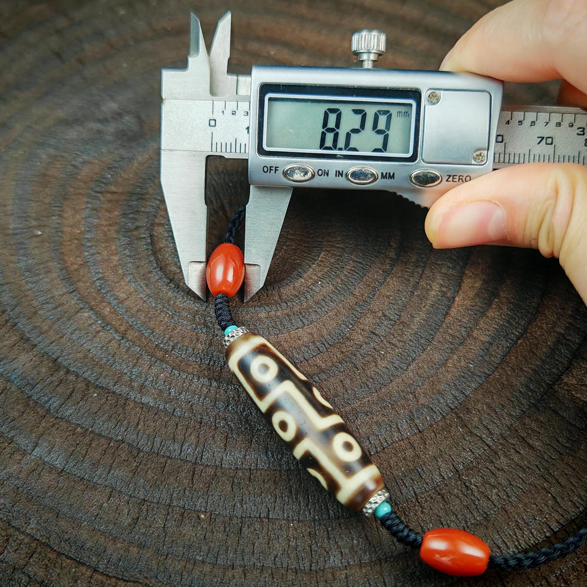 Authentic 9 Eyes Dzi Necklace | Tibetan Protection Amulet | Spiritual Talisman & Healing Jewelry | Gift for Him or Her | 41*11mm