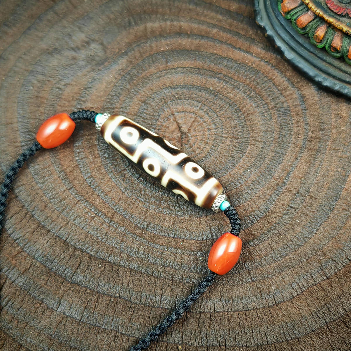 Authentic 9 Eyes Dzi Necklace | Tibetan Protection Amulet | Spiritual Talisman & Healing Jewelry | Gift for Him or Her | 41*11mm