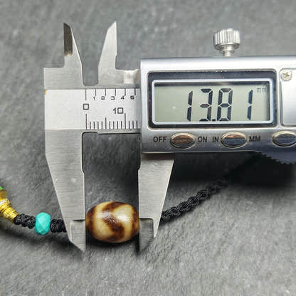 Dalo Dzi Bead Necklace - Round Wave Dzi + Tiger Tooth Dzi - Tibetan Buddhist bead necklace, size reference