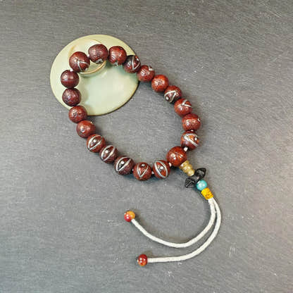 Inlaid Bodhi Seed Hand Hold Wrist Mala - Decades Old - Tibetan Buddhist mala beads, view 4