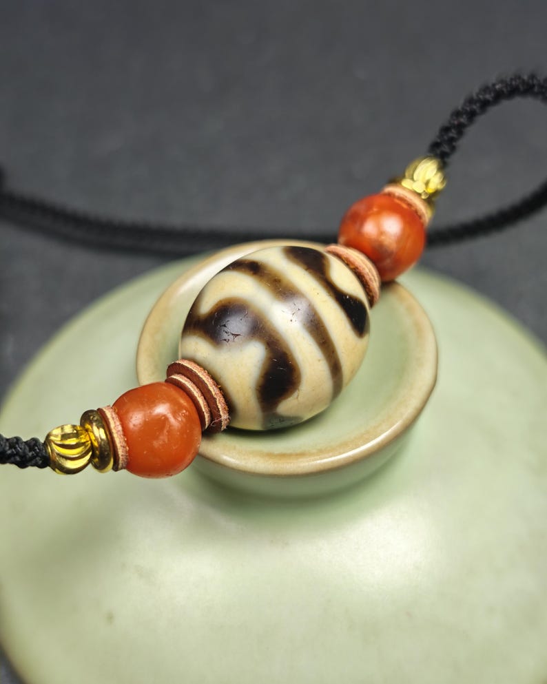 Authentic Tiger Tooth Darlo Dzi Choker - Tibetan Dzi Short Necklace - Tibetan Buddhist bead necklace, view 9