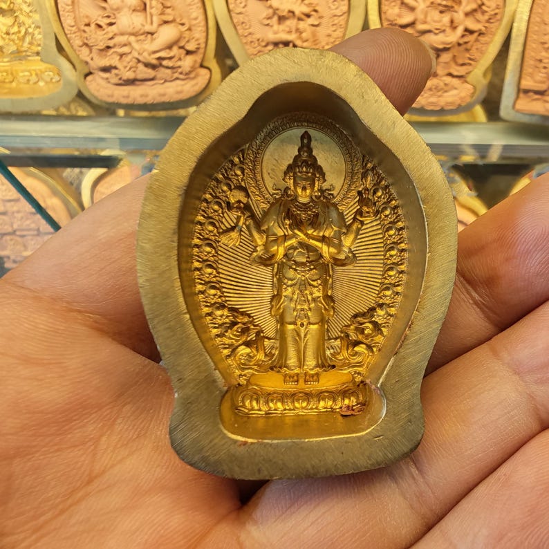 Avalokiteshvara Open-eyed Tsa Tsa Mold - 4.5cm Height - Tibetan tsa tsa mold, detailed view