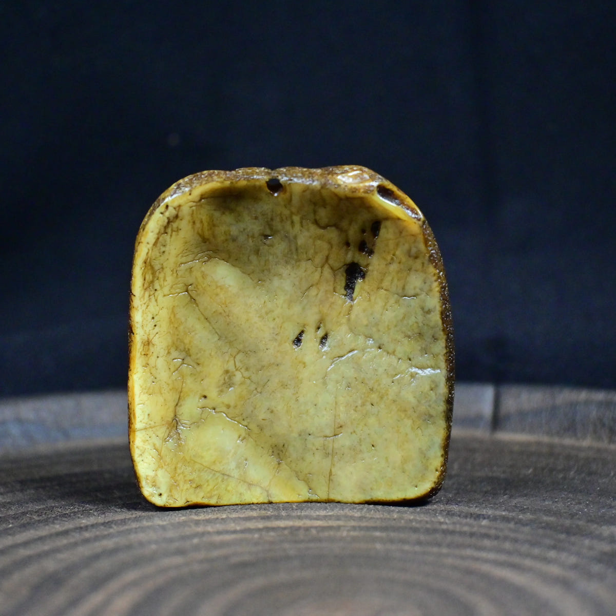 Vajrapani - Antique Tibetan Kapala Amulet - Hand-Carved - Late 19th–Early 20th Century - Tibetan Buddhist amulet, view 12