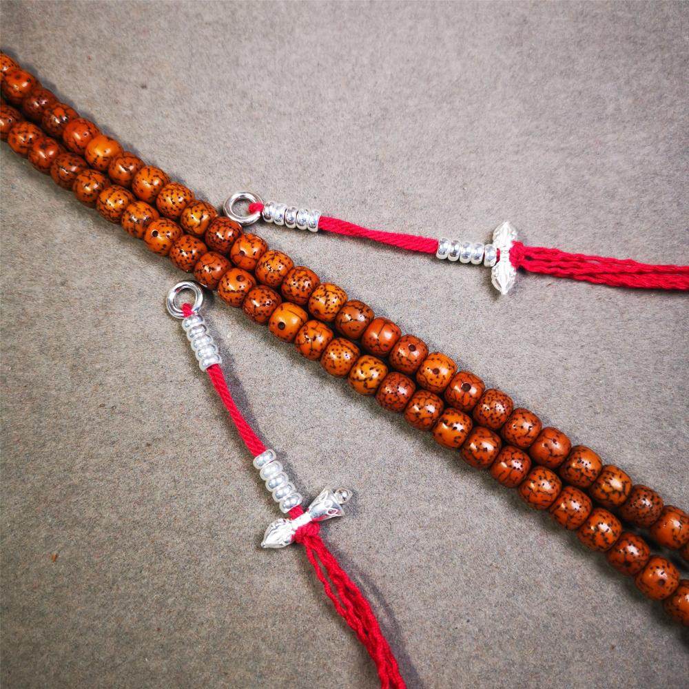 4mm Sterling Silver Prayer Bead Counters with Dorje and Vajra Pendant - Tibetan Buddhist vajra, detailed view