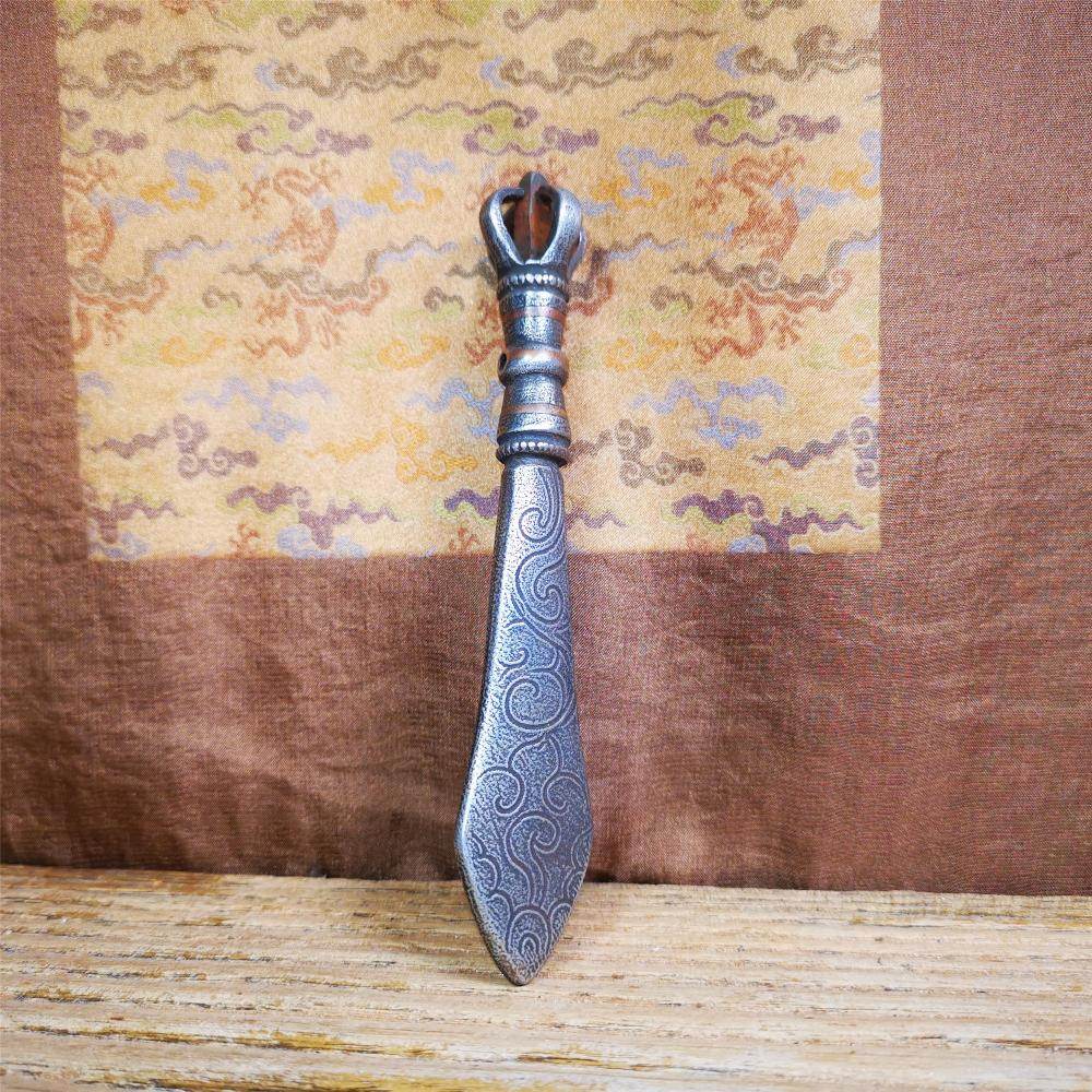 Mansusri Sword - Tibetan Buddhist art, detailed view