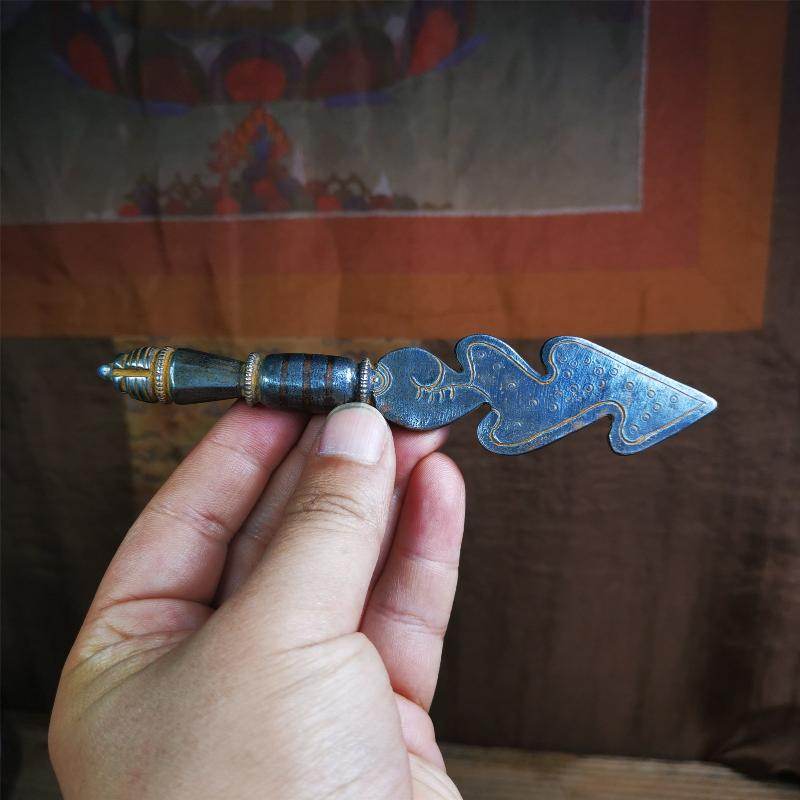 Snake Spear - Tibetan Buddhist art, view 7