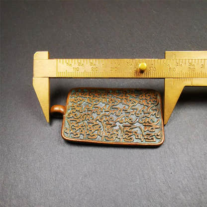 Om Melong 2.44" - Tibetan Buddhist art, size reference