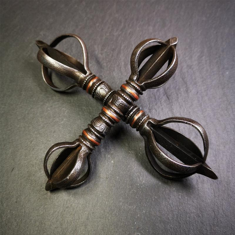 Five-pronged Vajra 4.3" - 5.9" - Tibetan Buddhist vajra, detailed view