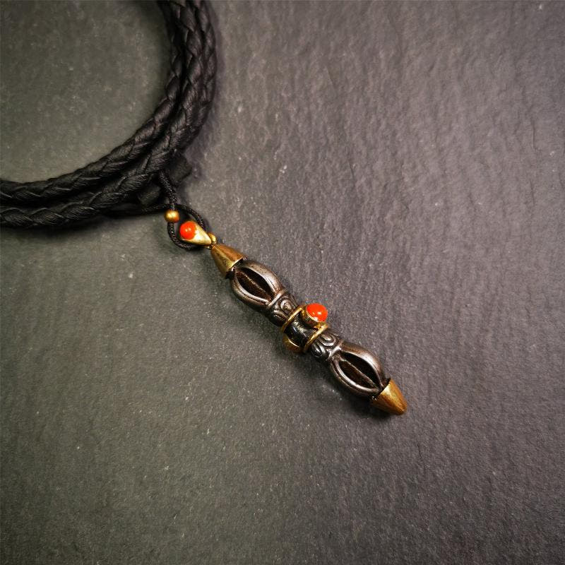 Five-pronged Vajra Necklace 1.96" - Tibetan Buddhist bead necklace, front view